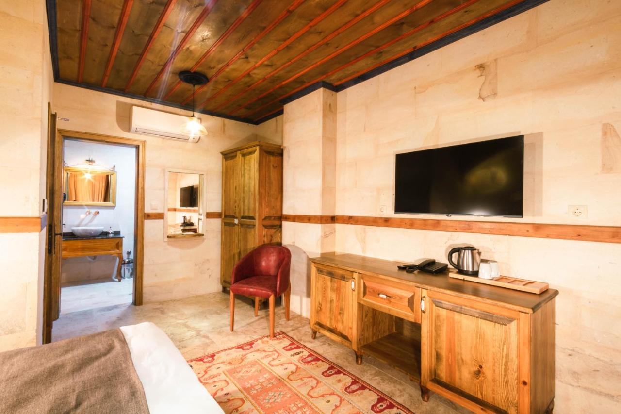 Sapphire Stone Hotel 4*